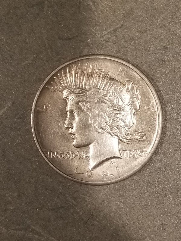 1921-Peace-Silver-Dollar-With-Die-Crack?