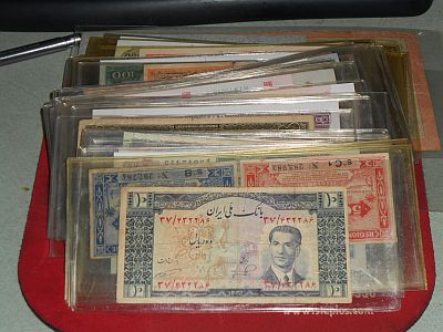 Is-It-Possible-To-Help-Old,-Disintegrating-Banknotes?