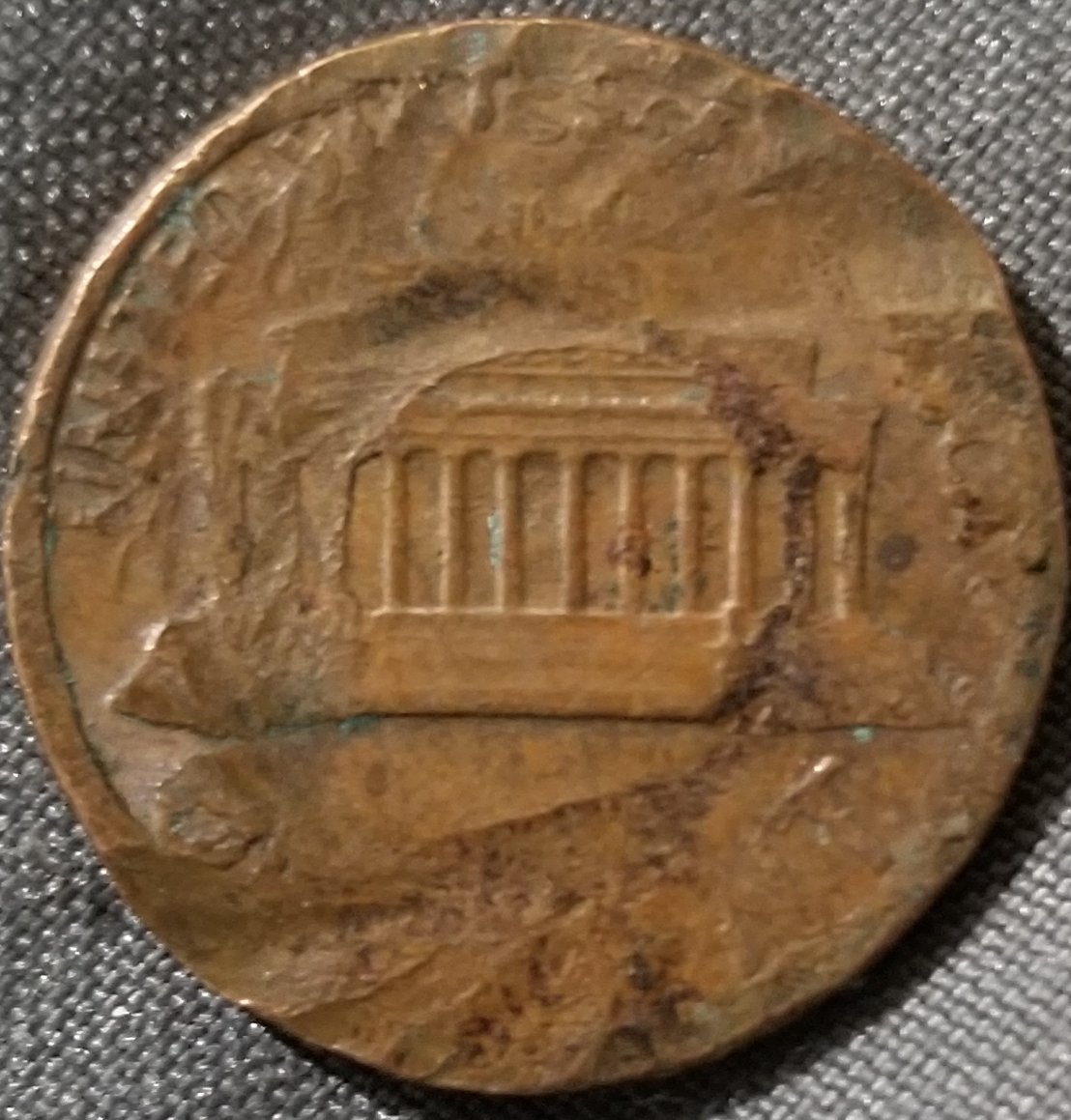 Can-Anyone-Tell-Me-What-Happened-To-This-1980-Penny
