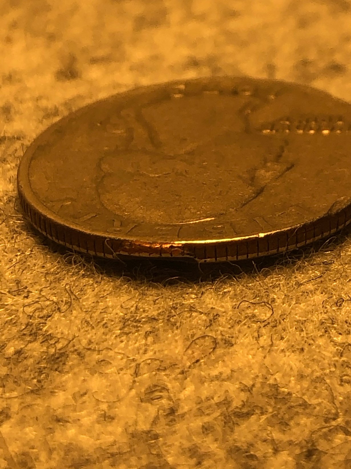 Hello,-Is-This-Quarter-Just-Damaged-Or-Is-It-An-Error?
