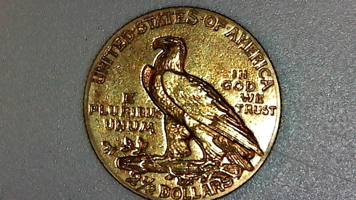 Toughy-To-Grade-But-Beautiful-2-1/2-Dollar-Indian-Head