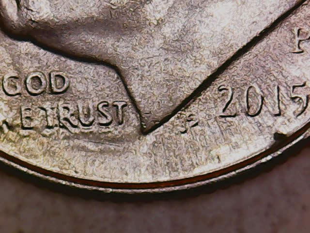 Weird-Lettering-On-2015-P-Dimes