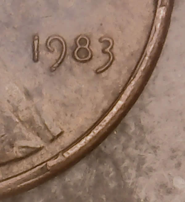 1983--LC-Flattened-Fin-/-Rim-Cud