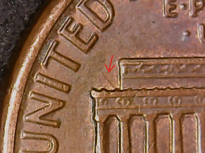 1988-P-LMC-Die-Clash---Prisoner-Cent-Found