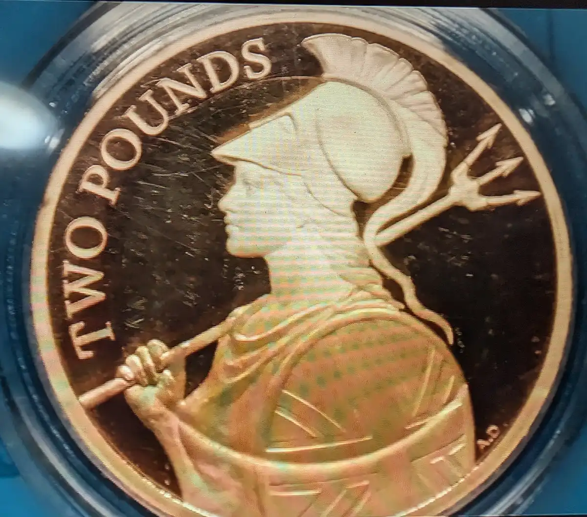 2022-Gold-�2-Coin,-Possibly-A-Fake