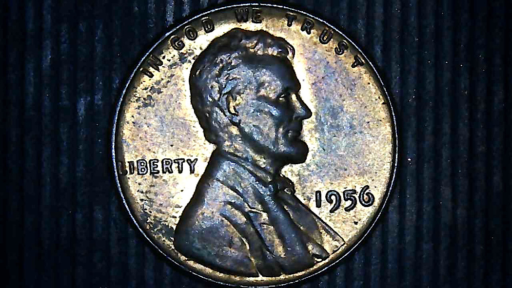 1956-P-1c-Bow-Tie-Chip