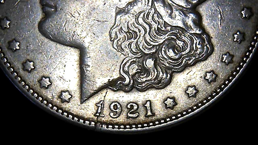 1921-S-Morgan-Silver-Dollar-W/-Cracked-Planchet