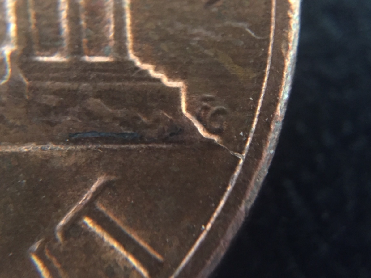 1984-LMC--Die-Break/Cracks-Or-Lamination?
