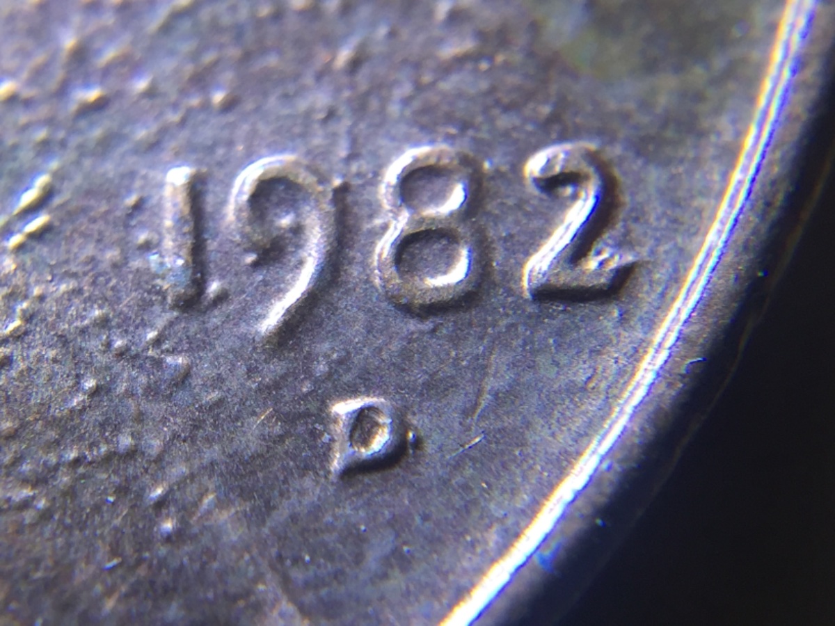 1982-D-1�-Zinc-Lg-Date--DDO?-WDDO?