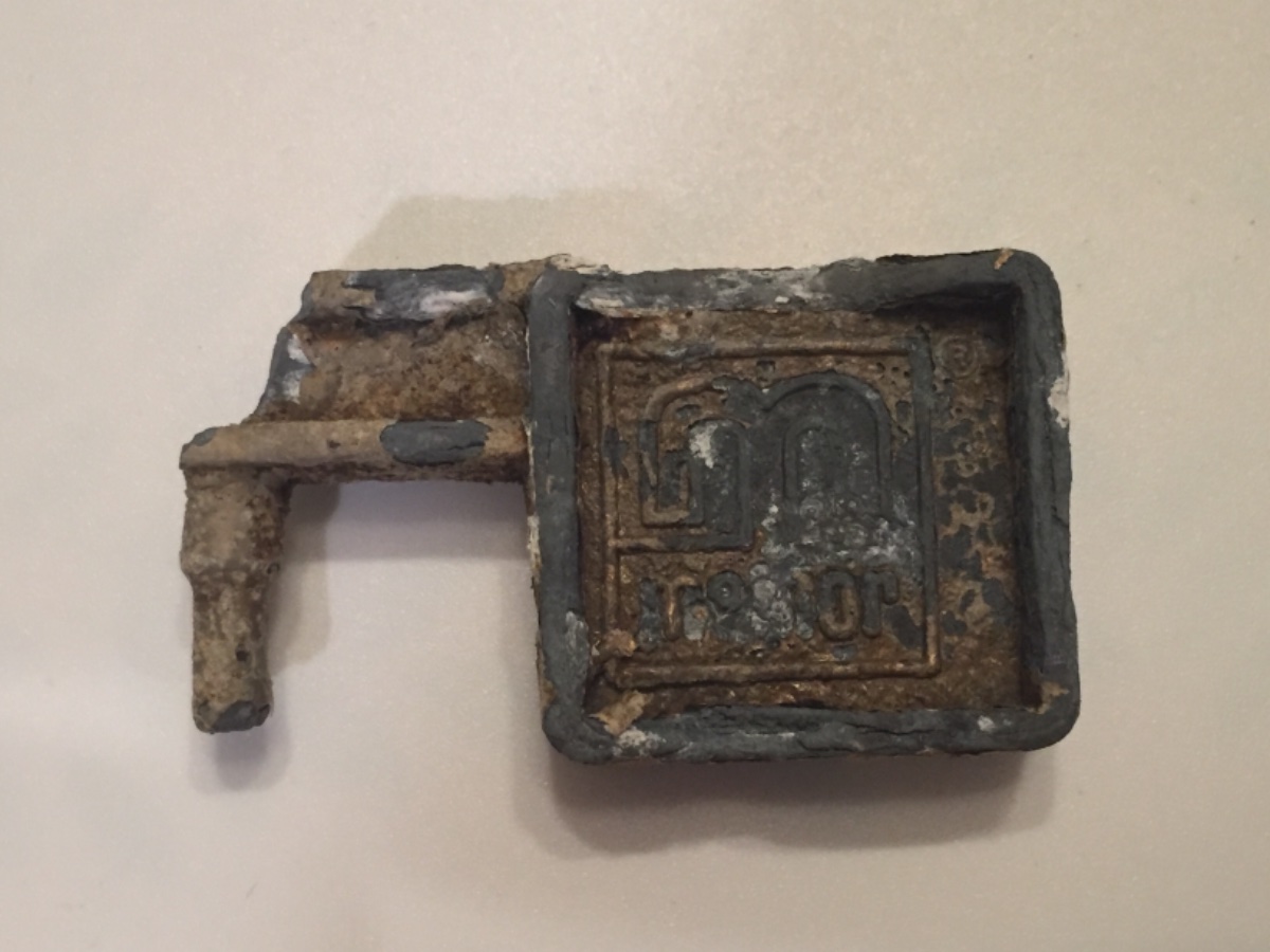 Odd-Piece-Of-Something-Found-Metal-Detecting--Need-Help-Please!