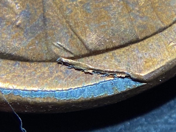 1992-D-LMC--Broadstruck,-Misaligned-Obverse-Die,-Detached-Plating
