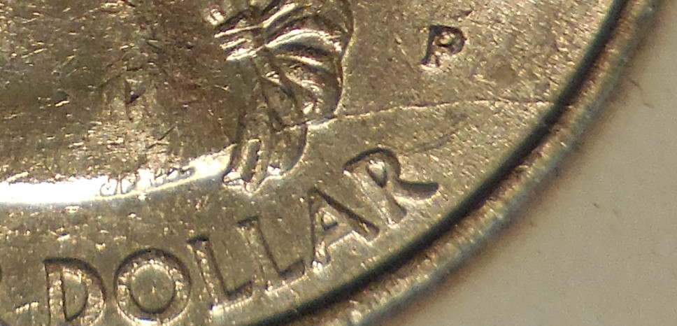 2000-P-Quarter-New-Spike-Head-Die-Crack