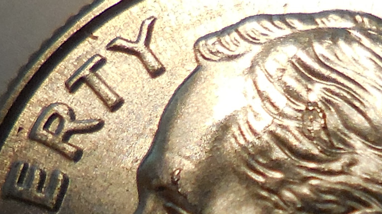 2016-Roosevelt-Dime-Cracks-N-Chips