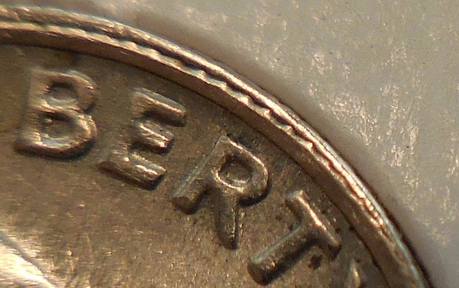 1983-P-Quarter-With-Rim-Clash