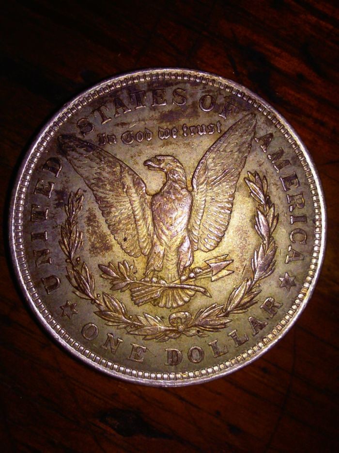 Helping-A-Friend---1921-Morgan-Found-In-Pocket-Watch-Top