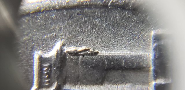 2000-P-Nickel-With-Hornets-Nest-Cud?-On-Reverse?