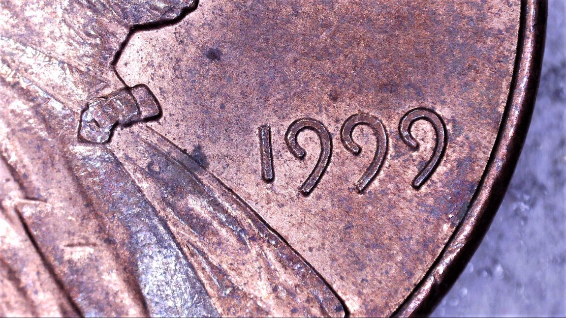 Scratching-My-Head-On-This-1999-LMC,-Take-A-Look