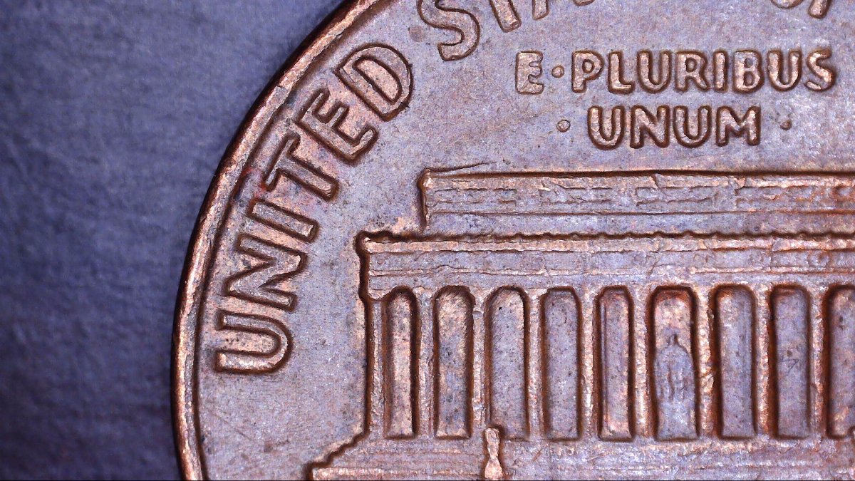1971-LMC-With-Partial-Tilted-Memorial?-On-Reverse