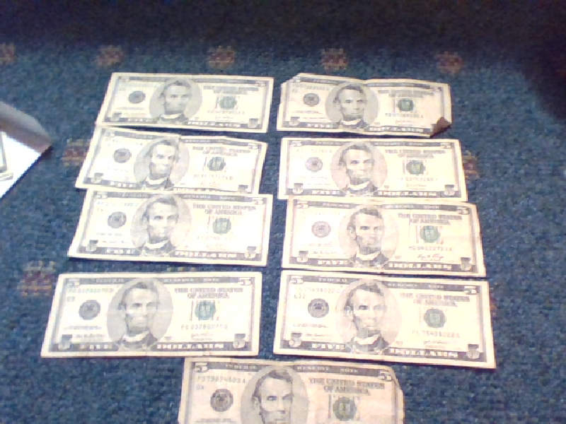 Where-Did-All-The-Uncolored-$5s-Go?