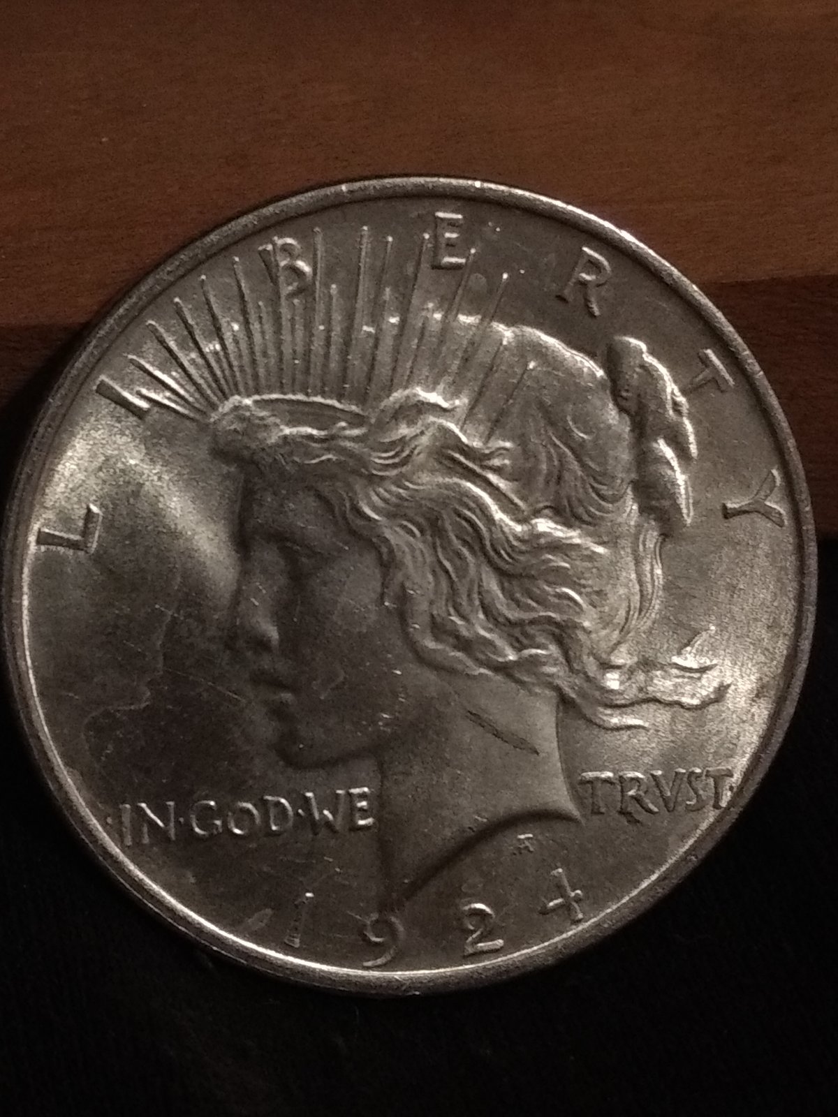 1924-Peace-Dollar-To-Be-Graded