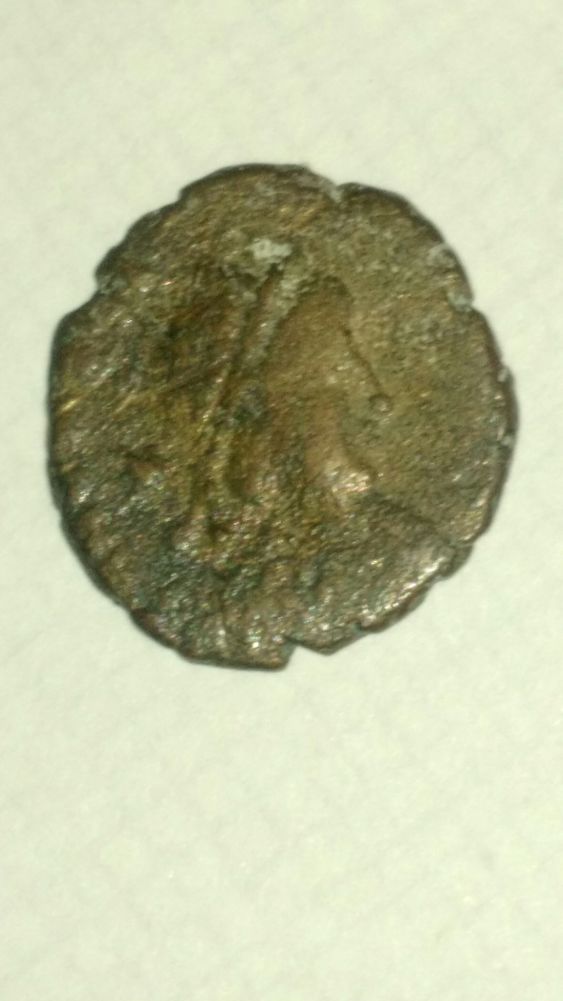 Help-With-Identifying-This-Very-Tiny-Roman-Coin