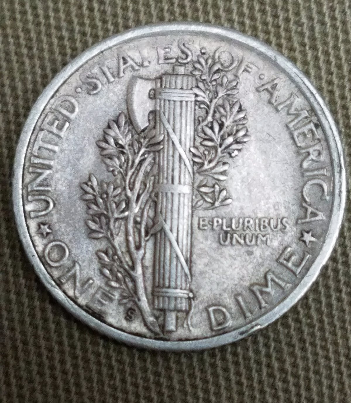 1940-S-Dime.--Is-This-A-Cracked-Die?--Thanks-For-Your-Help!--**updated-Pics