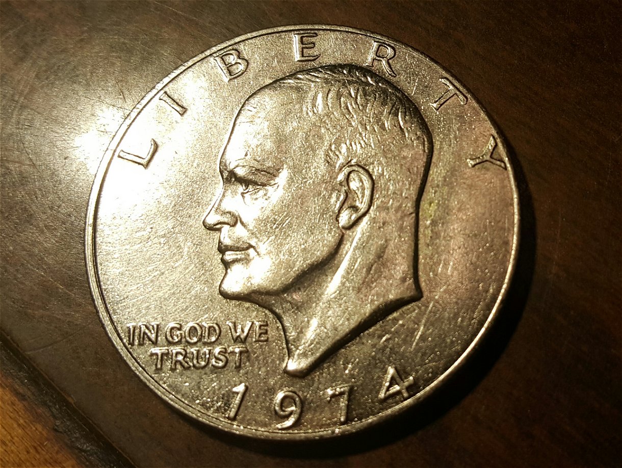 1974-P-Eisenhower-Dollar---Silver-Rim--