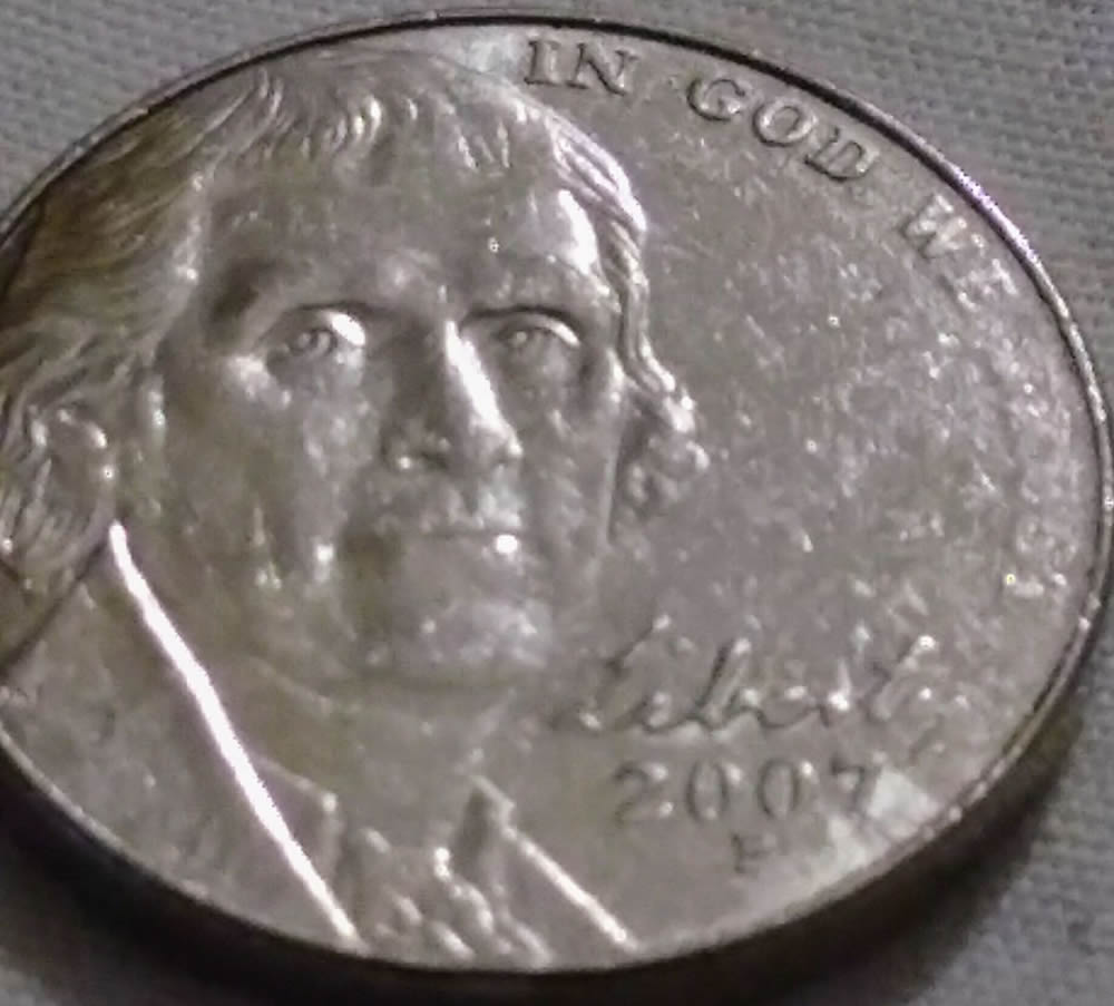 Crazy-Eyes-And-No-Trust-In-My-2007-Nickel