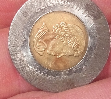 Error-Toonie-With-Mechanical-Defects