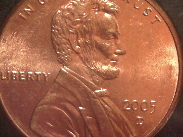2005-D-Penny---Is-This-A-DDO-On-The-Earlobe?