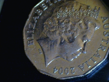 Funny-Dent-On-Obverse-And-A-Little-Lump-50c-Coin-2004