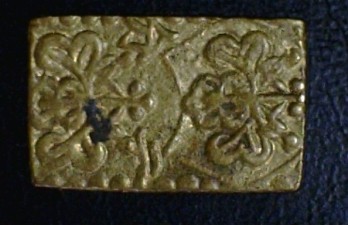 Gold-And-Rectangular---Any-Ideas?-|-Japan-2-BU