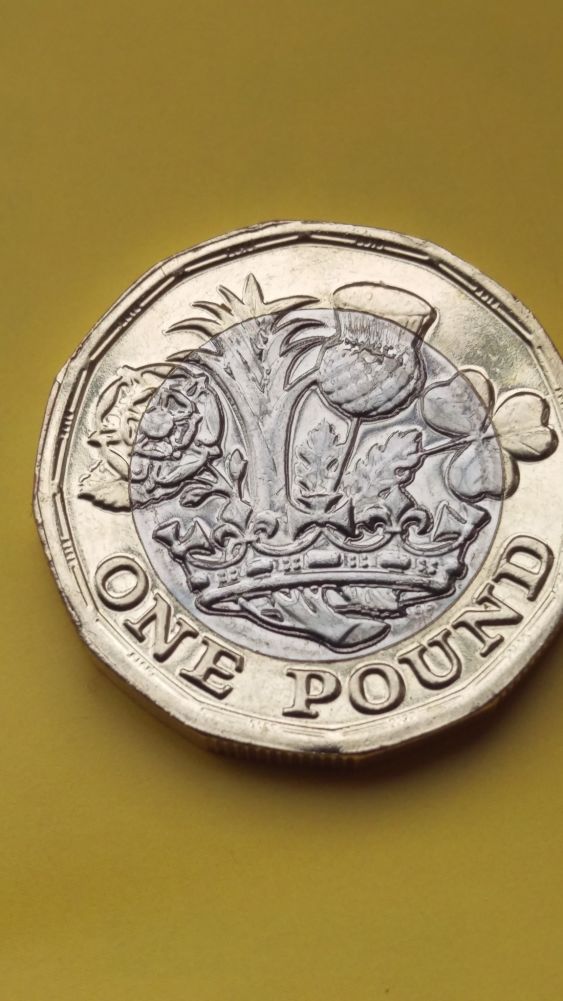 New-UK-1-Pound-Coins