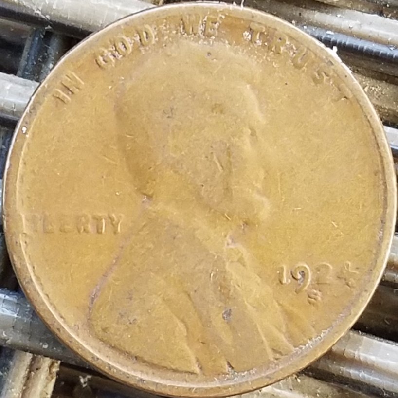 1924-S-Lincoln-Wheat-Cent-With-A-Nice-Wore-Out-Though-Reverse-Die-Clash.