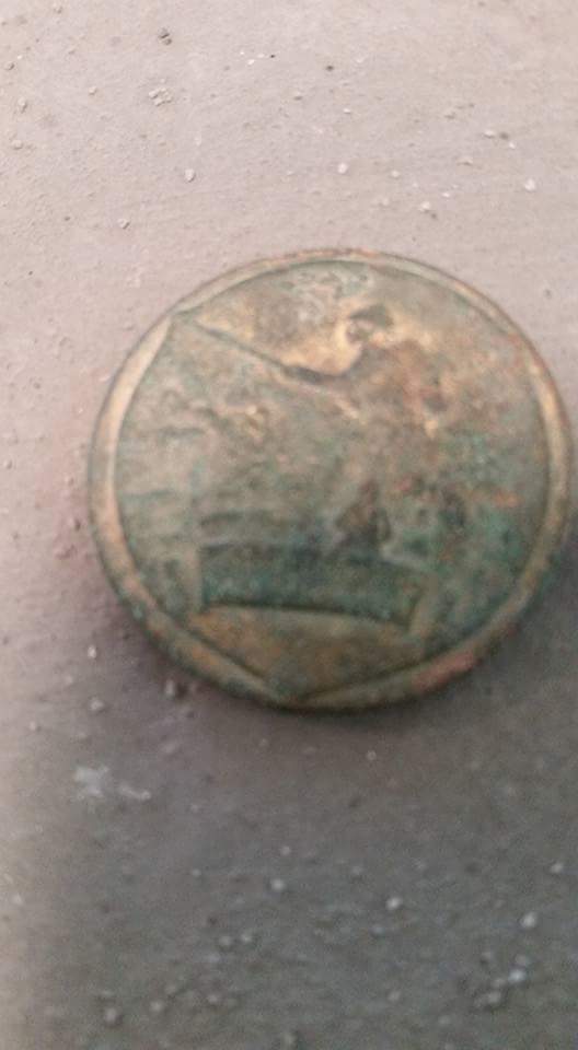 Odd-Commemorative-Coin/Token?