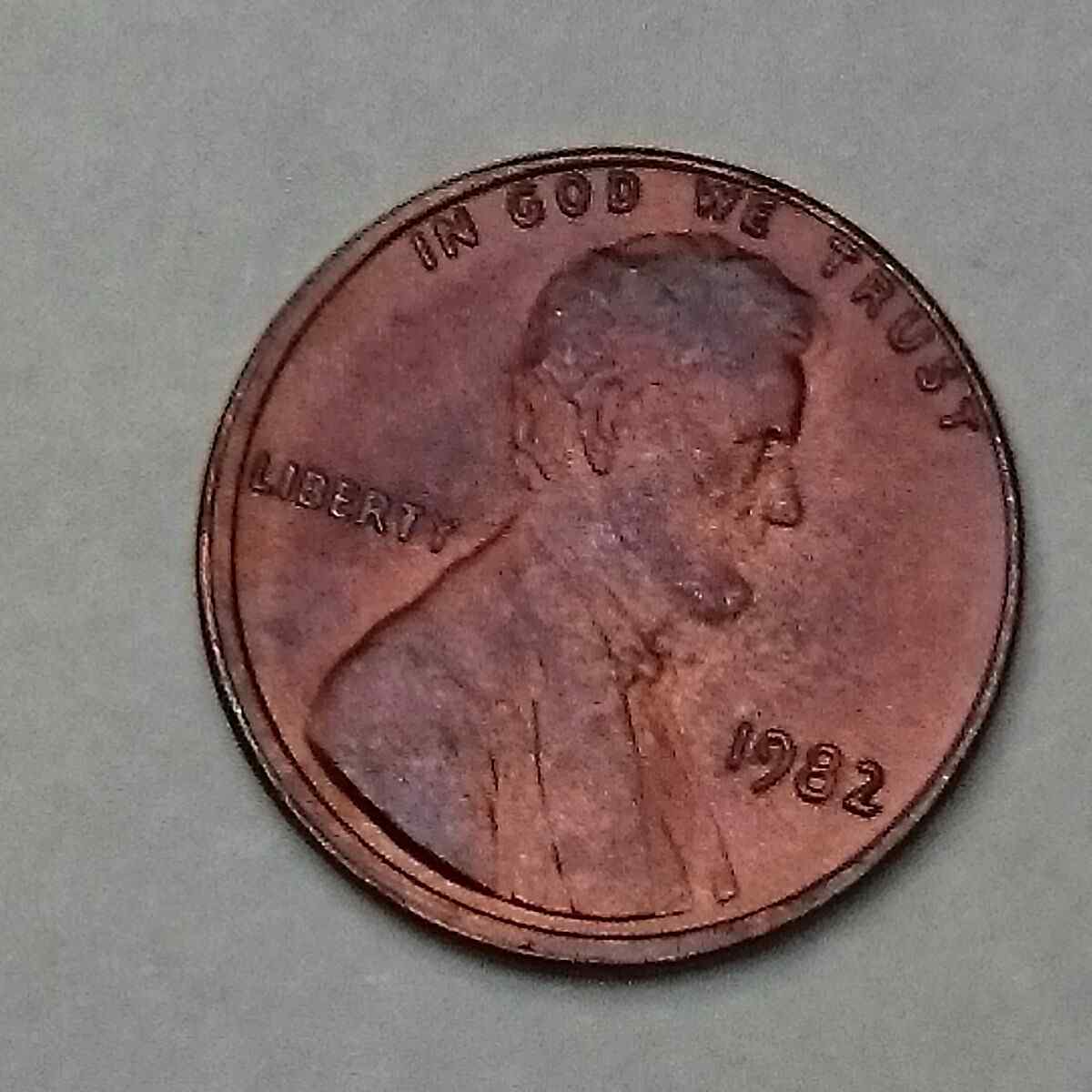 1982-P-Lg-C-Off-Center