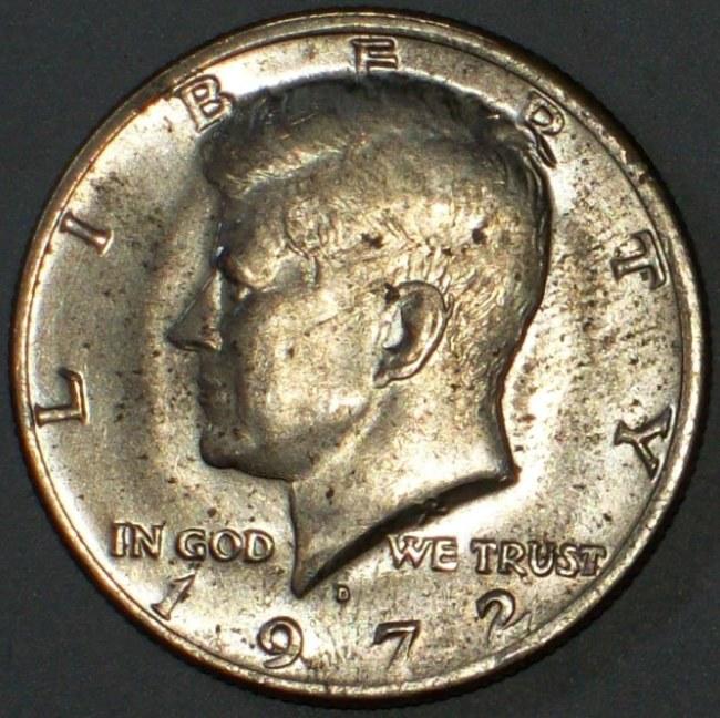1972-D-Kennedy-Half-,-Double-Chin,