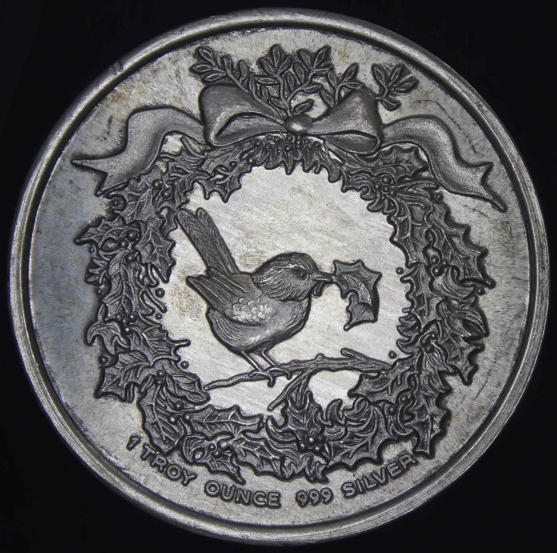Post-A-Christmas-Or-Holiday-Themed-Coin,-Medal-Or-Token.