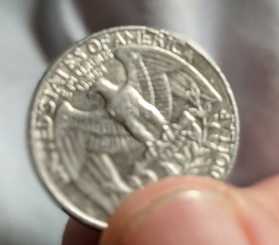 Need-Help-Identifying-If-This-1985-Coin-Is-Damaged-Or-If-It-Is-A-Mint-Error.