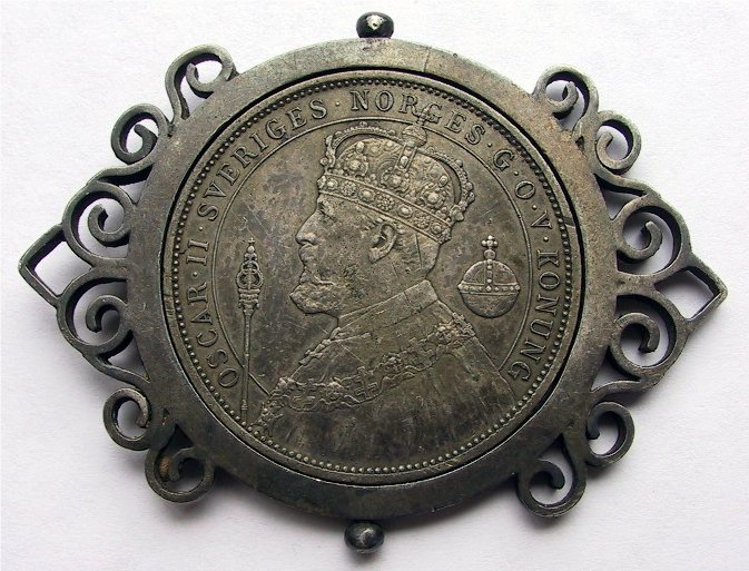 1872---1897-TVkar-Coin-In-Brooch---Re-Hallmark