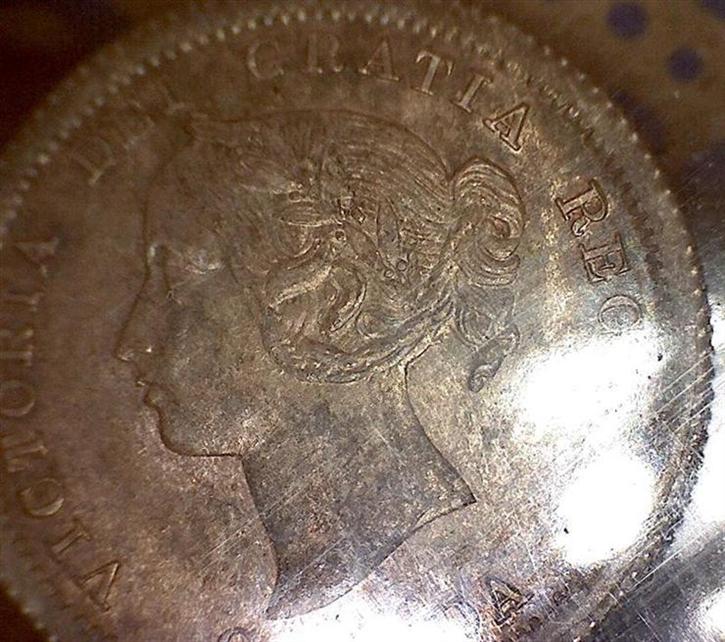 Some-5-Cent-Silvers-With-The-Digital-Microscope..
