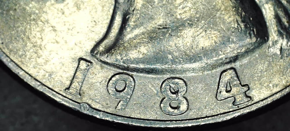 1982-D-&-1984-D-Hub-Doubleing-Quartars