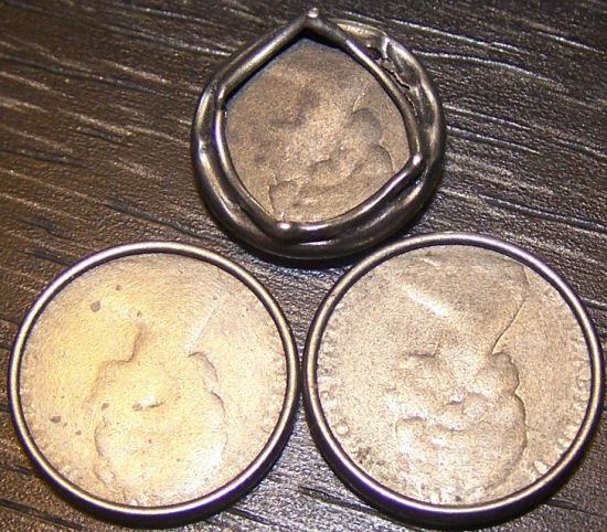 Canadian-Nickel-And-Quarter-With-Flanged-Rim.