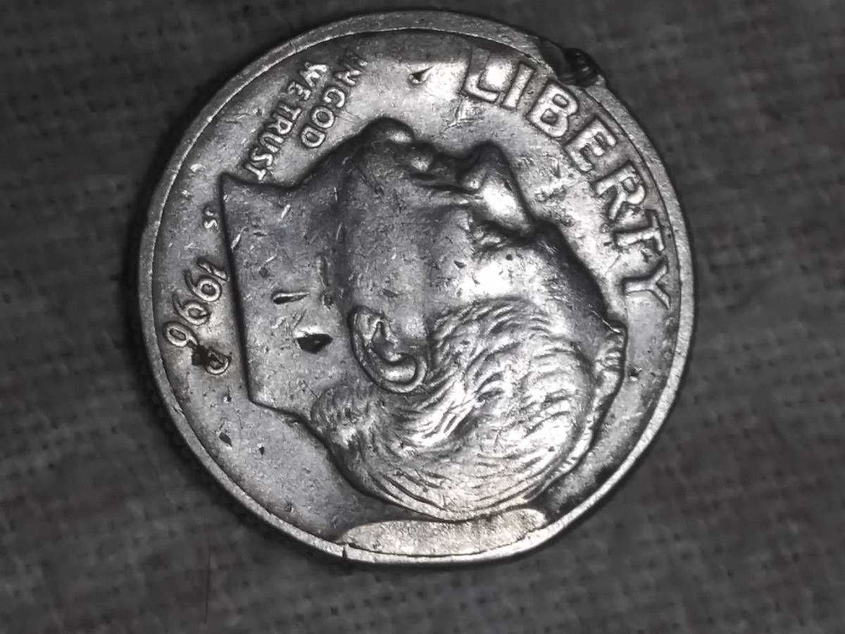 1996-D-Dime-Strike-Through
