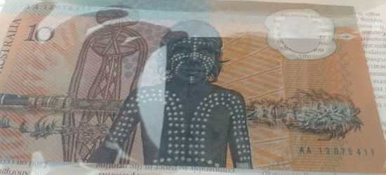 Valuation-Of-Australia-1988-Commemorative-$10.00-Note