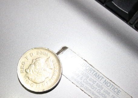 Fake-£1