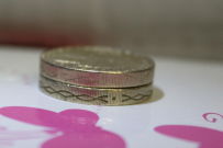 Fake-£1