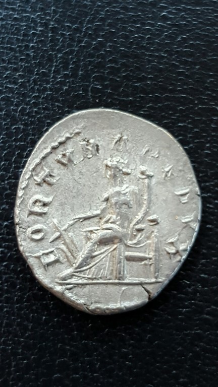 Need-Help-Identifying-This-Coin.-Assuming-It-Is-Ancient.
