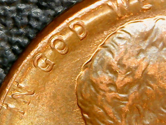Penny-Error-Description---Strike-Error-Or-After-Mint-Damage?