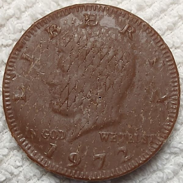 Special-Issue-1972-Kennedy-Gold-Half-Dollar-No-Mint-Mark---Can-It-Be-Bullion-Coin?
